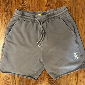 MEN’S KITH LOUNGE SHORTS